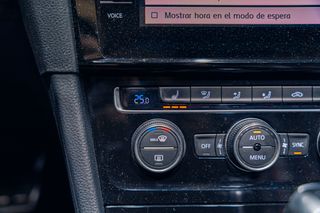 Volkswagen Golf GTI Performance (2018)