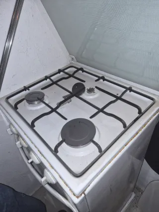 Cocina de gas blanca Aspes