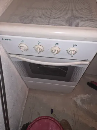 Cocina de gas blanca Aspes