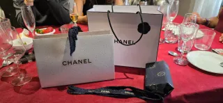 Bolsa y envoltorios Chanel