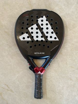Pala Padel Adidas Metalbone