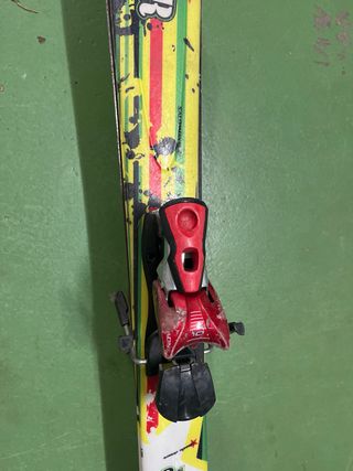 Esquís Freestyle Salomon 149 cm largo