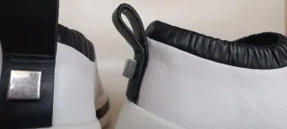 Zapatos Stuart Weitzman Blancos y Negros