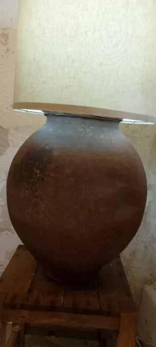 Lámpara de mesa grande terracota
