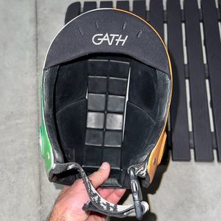 Casco Gath Surf