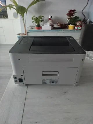 Impresora Samsung Xpress M2070W laser color