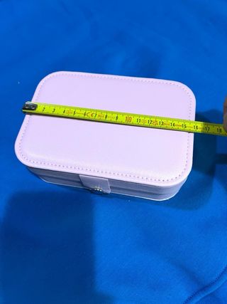 Nuovo organizer medio in simil pelle per gioielli