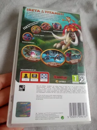 Crash Lucha de Titanes PSP