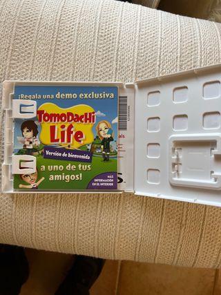 Caja Juego Nintendo Tomodachi Life 3DS