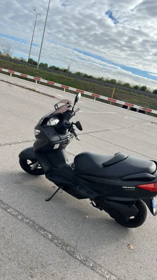 Suzuki Burgman 125 2012