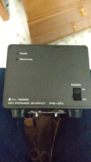Fuente Alimentación DC WOOD PS-20