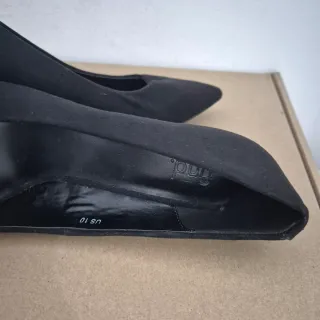 Zapatos de tacón negros NUEVOS