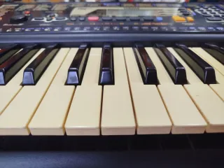 Piano Yamaha Teclado psr195