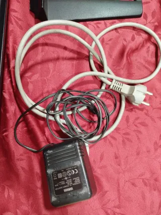 Piano Yamaha Teclado psr195