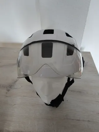 Casco ABUS Hyban 2.0 Blanco con Luz