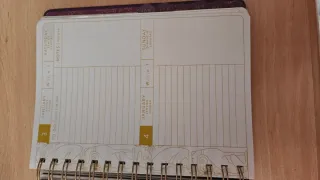 Agenda morada