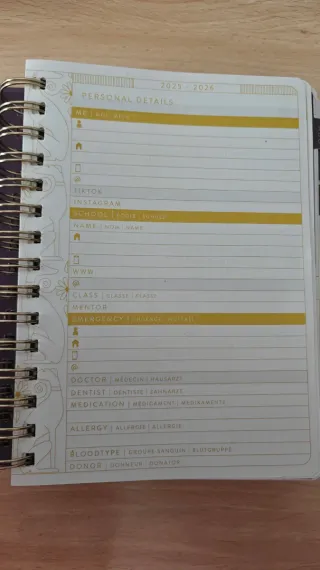 Agenda morada