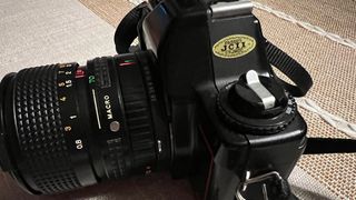 Cámara Konica TQ-X con objetivo extra