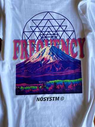 Camiseta diseño gráfico único