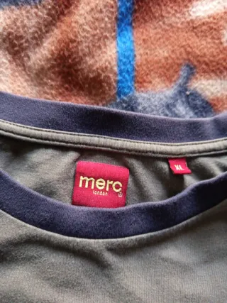 Camiseta Merc London manga larga verde oliva