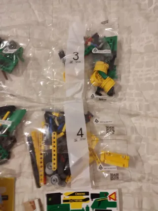 LEGO Technic 42136 John Deere 9620R 4WD