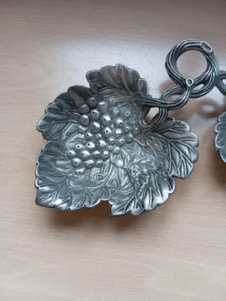 Bandeja doble diseño hojas y uvas