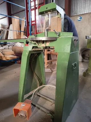 Ingletadora Neumática Molduras