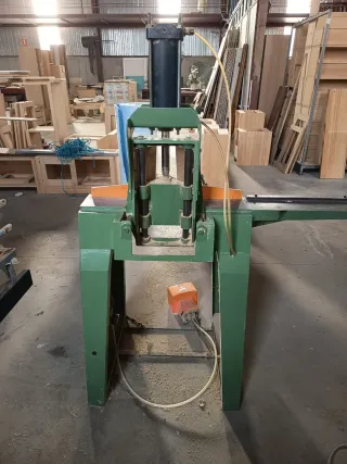 Ingletadora Neumática Molduras