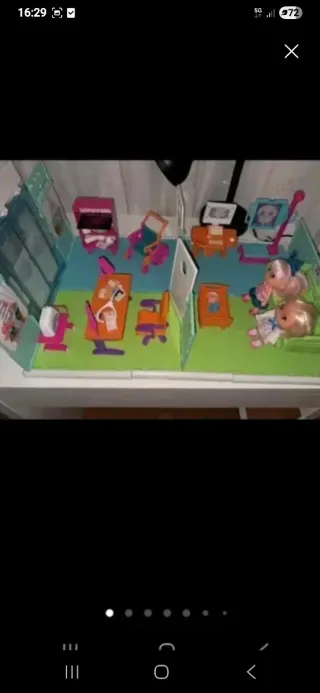 URGE.JUGUETES Y PATINES NIÑA. TODO A 49€.