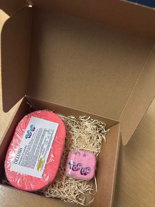 Spugna di sapone e bomba da doccia Top Up