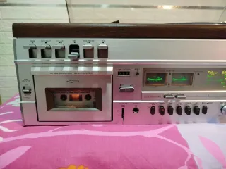 Ricevitore Aiwa AF 5090 con giradischi e lettore cassette
