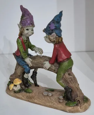 Coppia Pixies su Tronco Ponte Decorazione