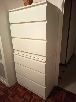 DOS Cajonera 3 cajones (1x55€ y 2x100€)