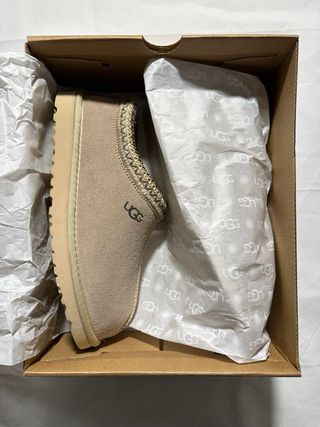 UGG Tasman Crema Talla "39"