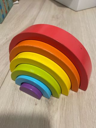 Arcoíris Montessori Madera
