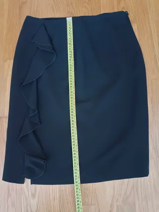 Falda ZENDRA negra con volantes