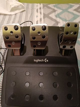 Volante Logitech G92 + Pedales