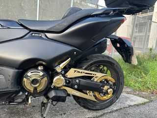 Yamaha TMAX 2022