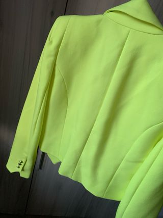 Chaqueta River Island Neón