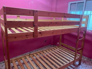 Cama litera de madera ikea ya desmontada