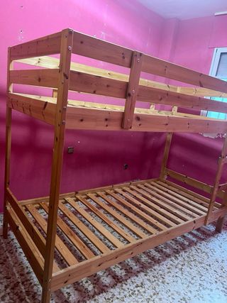 Cama litera de madera ikea ya desmontada