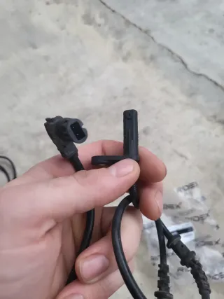 Sensores ABS Mercedes originales para las 4 Ruedas