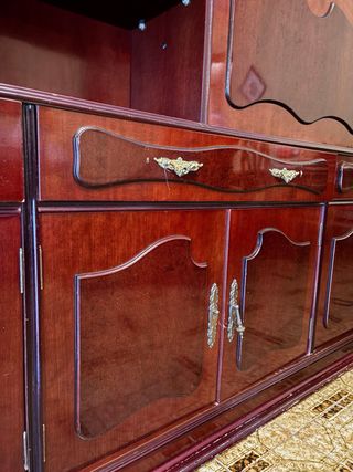 Mueble Vitrina Salón Madera y Cristal