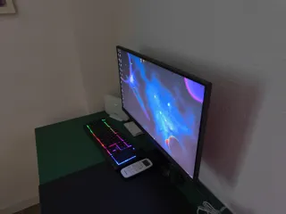 PC Gaming Blanco i7 265K placa gigabyte aurus ice