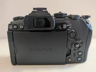 Olympus OM-D E-M1 Mark III