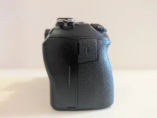 Olympus OM-D E-M1 Mark III