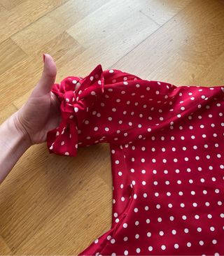 Camisa lunares roja Carolina Herrera Talla XS