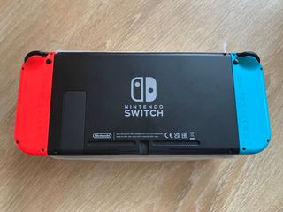 Nintendo Switch Blu/Rosso Completa 2024 con scatola