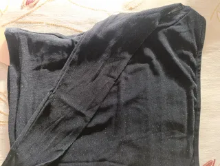 Shein Suéter Negro Brillante Talla S