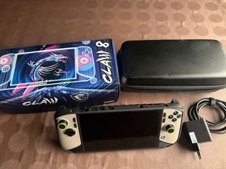 MSI CLAW 8 AI+ A2VM